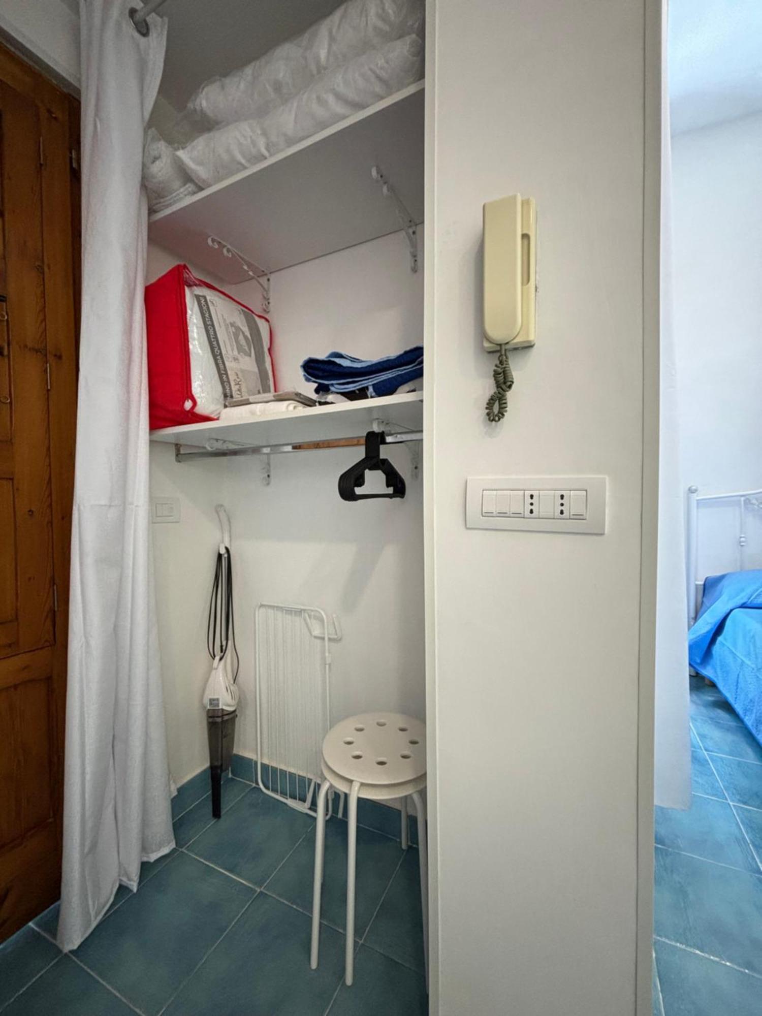 Curniciell Relais Apartment Napoli Bagian luar foto