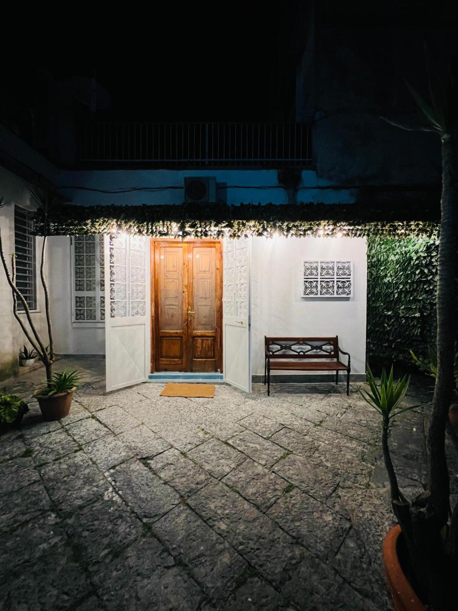 Curniciell Relais Apartment Napoli Bagian luar foto